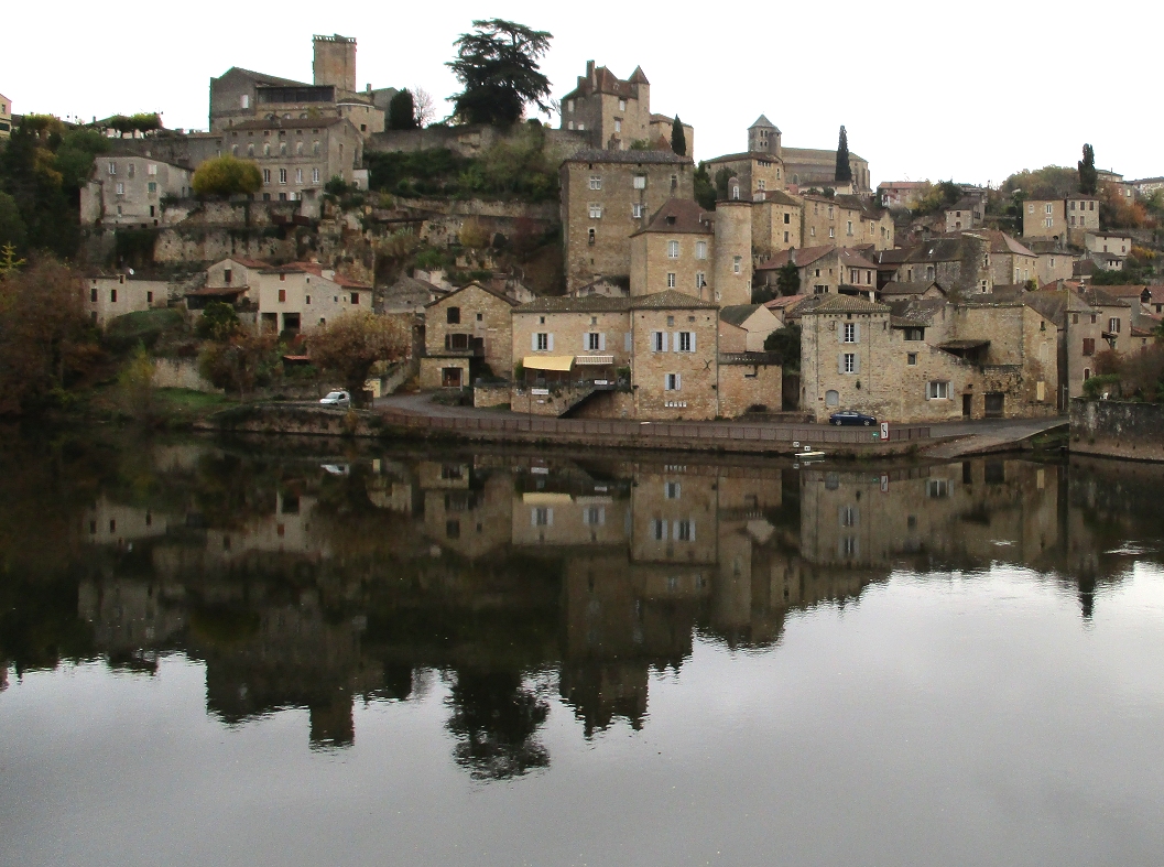 Le tour du Lot et Garonne à vélo - Bastides et châteaux