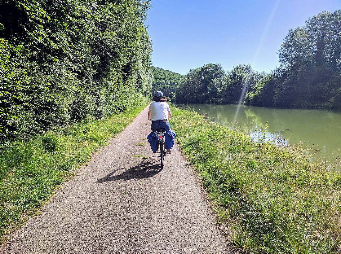 Randonnée à vélo de Bordeaux à Sarlat le long de la Dordogne