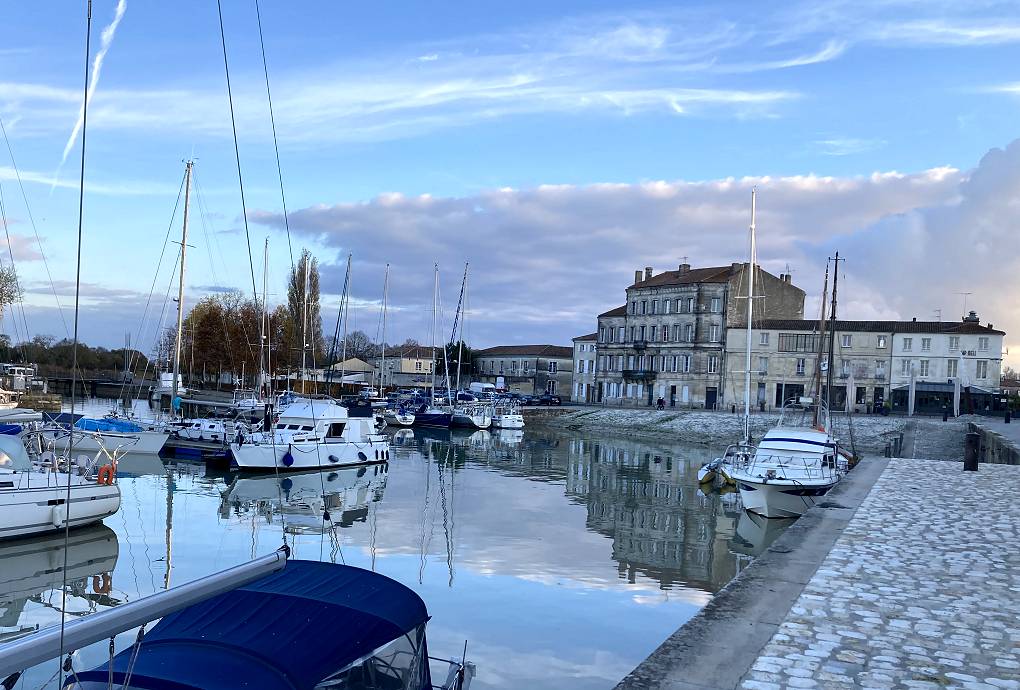 FLow velo - Cycling from Angoulême to Rochefort & Aix island along the Charente river