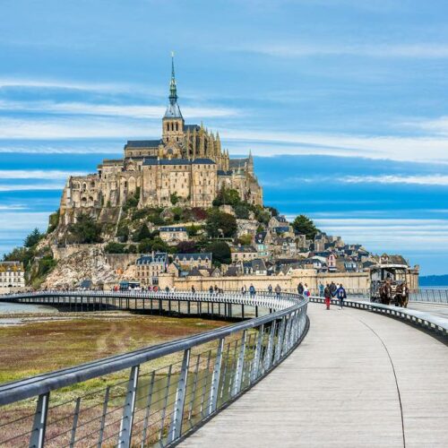 From Normandy landing beaches to Mont-Saint-Michel by bike