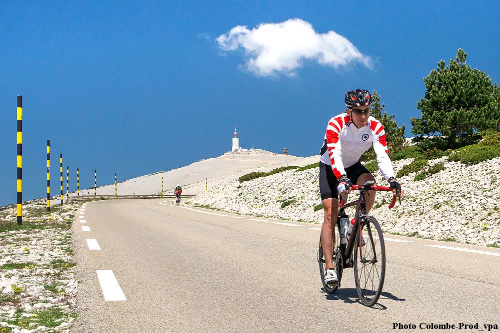 The magic of Provence by bike. Rhône Valley, Mont Ventoux and Luberon