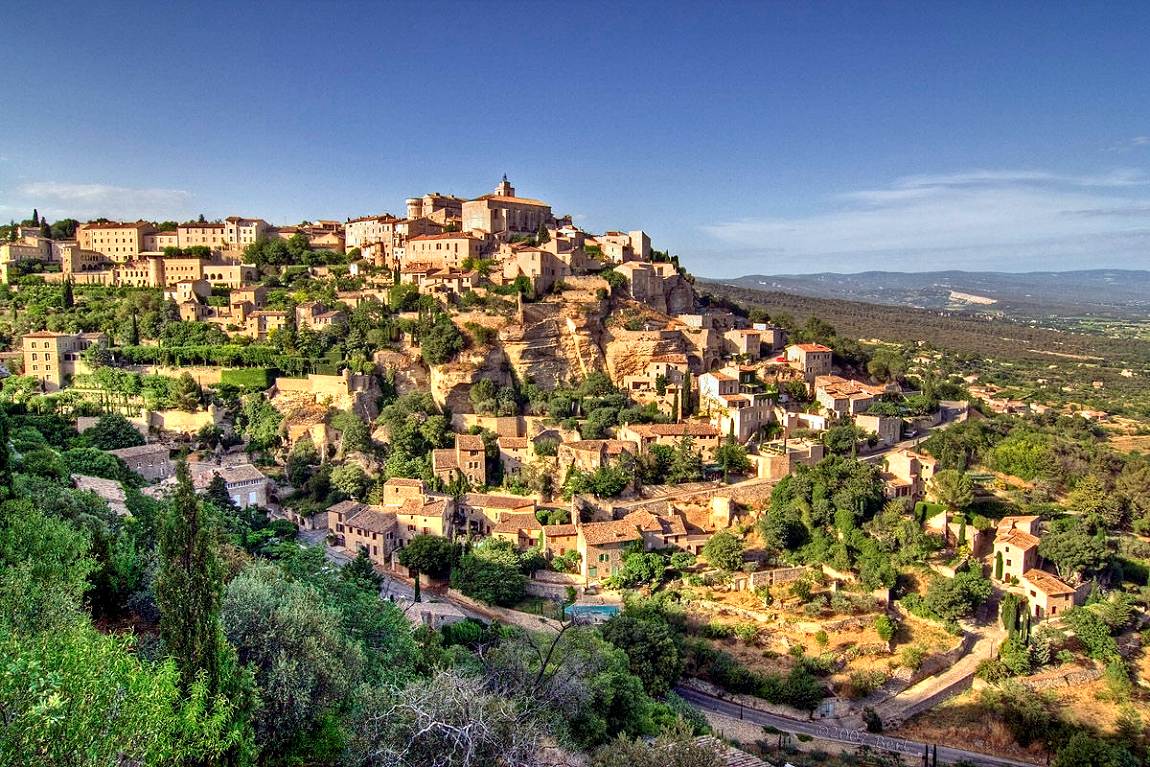 The magic of Provence by bike. Rhône Valley, Mont Ventoux and Luberon