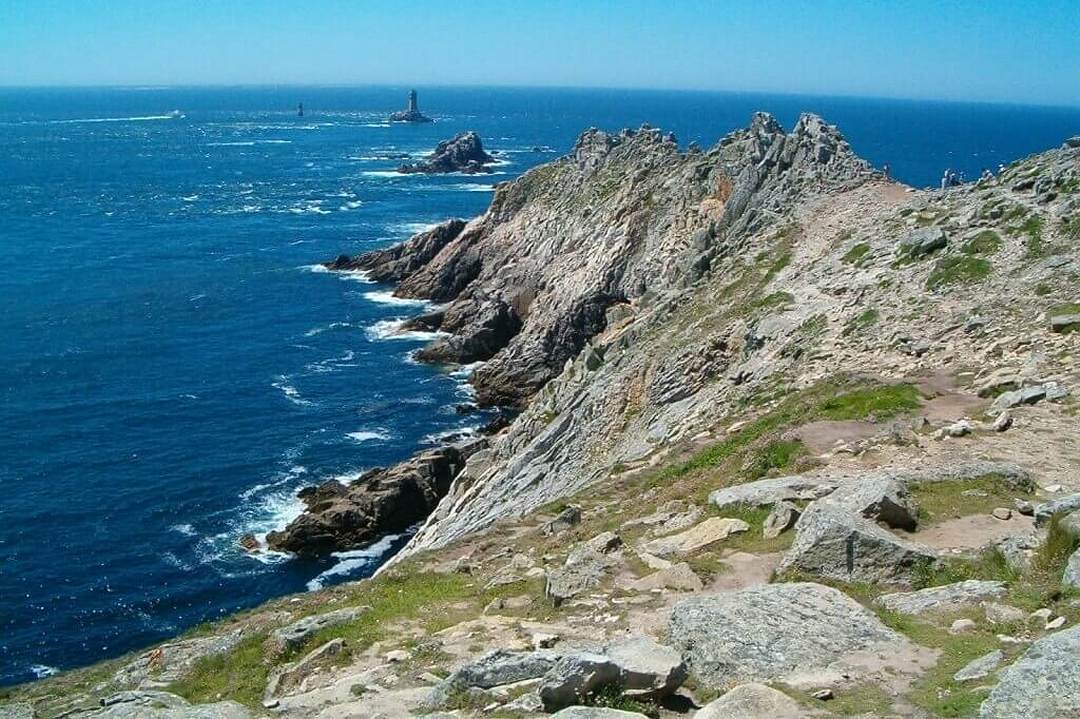 Cycling holidays towards the Pointe du Raz, from Quimper, Brittany